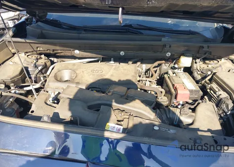 2019 Toyota Rav4 Xle from USA, damaged, VIN JTMP1RFV3KD026767